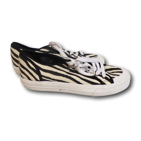 Womens H&M Zebra Print Sneakers Size: 9 - Picture 2 of 4